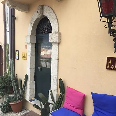 Ostello Scilla